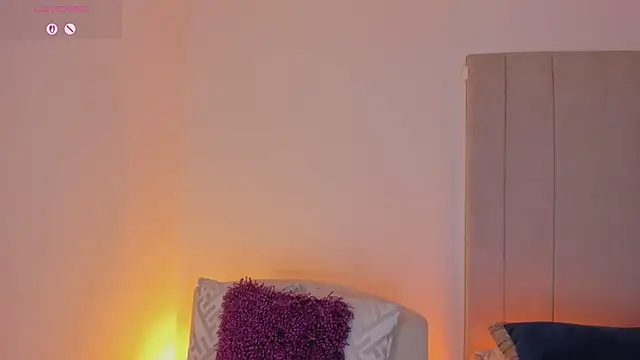 Snapshot of luisah_ chatting on July 2026 07:09:01 PM luisah online show from July 2026 07:09:01 PM