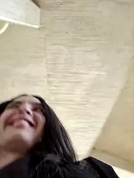 Sam Sara online show from April 2026 08:13:02 PM