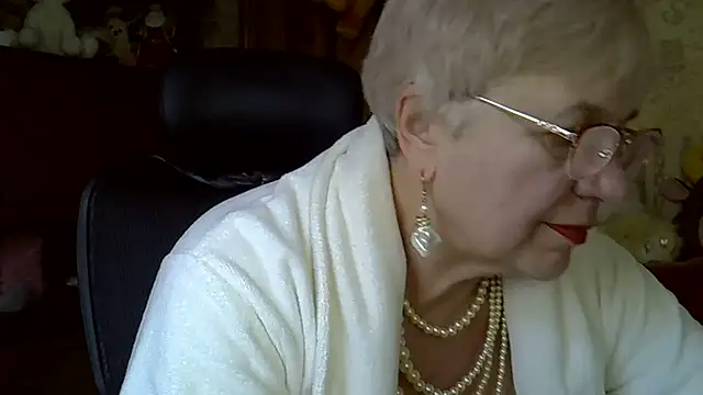 Snapshot of SweetCherry27 chatting on April 2026 02:25:02 PM SweetCherry27 online show from April 2026 02:25:02 PM