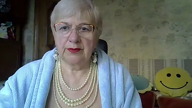 Snapshot of SweetCherry27 chatting on April 2026 04:54:01 AM SweetCherry27 online show from April 2026 04:54:01 AM