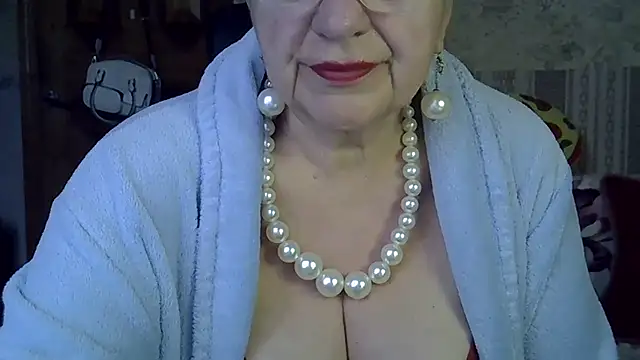 Snapshot of SweetCherry27 chatting on May 2026 04:06:01 AM SweetCherry27 online show from May 2026 04:06:01 AM