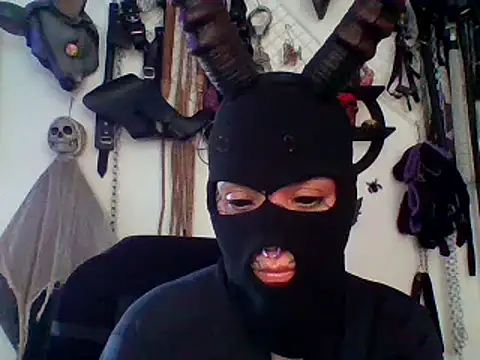 FeticheMacabre online show from April 2026 07:44:01 PM