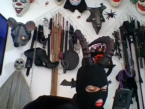 FeticheMacabre online show from June 2026 04:23:01 PM