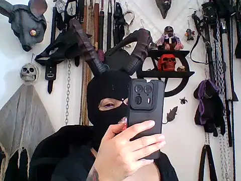 FeticheMacabre online show from August 2026 05:59:01 PM