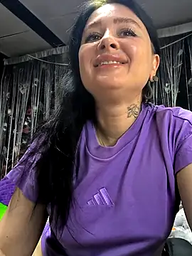 KikiXRed online show from April 2026 04:59:01 AM