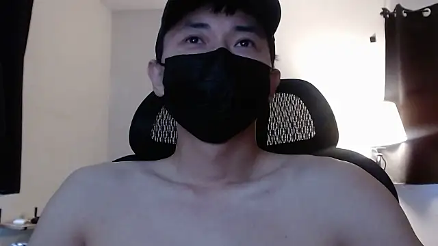 Snapshot of twbobo00715 chatting on December 2024 05:51:01 PM twbobo00715 online show from December 2024 05:51:01 PM