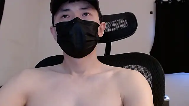 Snapshot of twbobo00715 chatting on March 2025 05:54:01 PM twbobo00715 online show from March 2025 05:54:01 PM