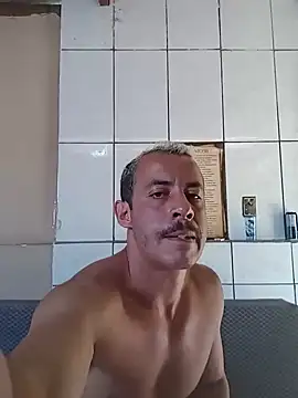 Snapshot of MachoScorpionCaralho chatting on February 2025 02:37:01 PM MachoScorpionCaralho online show from February 2025 02:37:01 PM