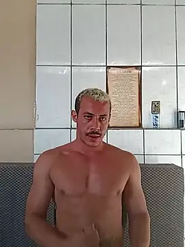 Snapshot of MachoScorpionCaralho chatting on February 2025 11:44:02 AM MachoScorpionCaralho online show from February 2025 11:44:02 AM