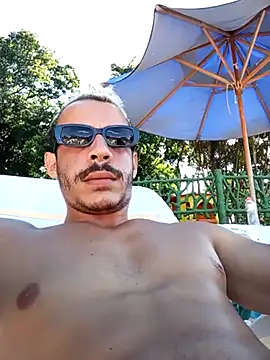 Snapshot of MachoScorpionCaralho chatting on February 2025 06:44:01 PM MachoScorpionCaralho online show from February 2025 06:44:01 PM