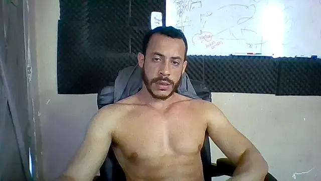 Snapshot of MachoScorpionCaralho chatting on September 2025 02:17:02 PM MachoScorpionCaralho online show from September 2025 02:17:02 PM