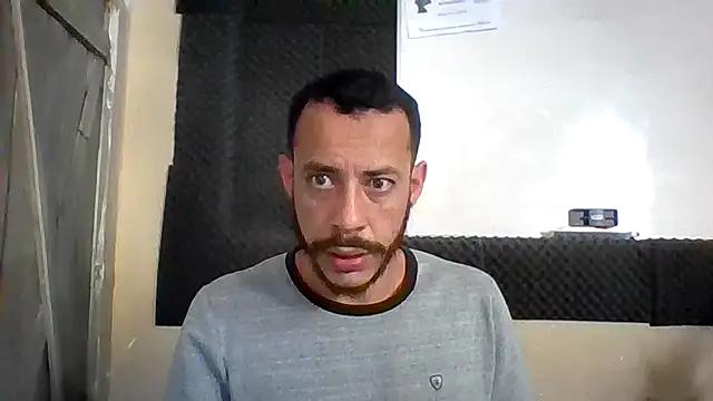 Snapshot of MachoScorpionCaralho chatting on September 2025 11:04:02 AM MachoScorpionCaralho online show from September 2025 11:04:02 AM