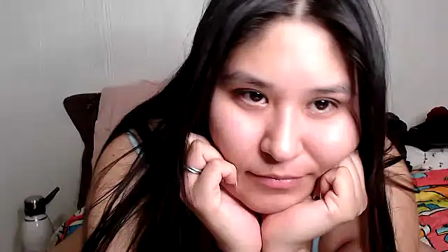 Cupcakecutie449 online show from March 2025 05:50:02 AM