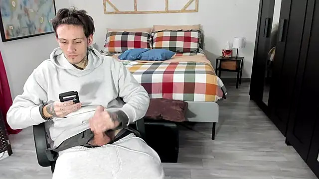 Snapshot of xxxciro13xxx chatting on February 2025 10:08:02 AM xxxciro13xxx online show from February 2025 10:08:02 AM