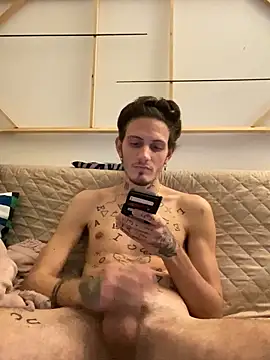 Snapshot of xxxciro13xxx chatting on February 2025 10:31:01 PM xxxciro13xxx online show from February 2025 10:31:01 PM