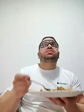 CamiolfeHotXxx online show from February 2025 03:10:01 PM