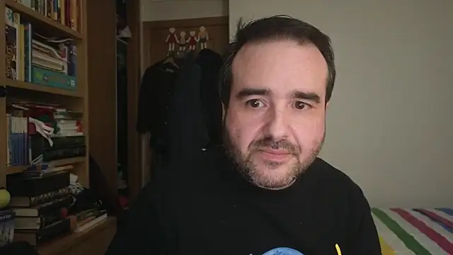 curiosillo83 online show from February 2026 11:14:02 PM