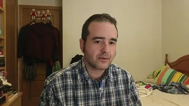 Snapshot of curiosillo83 chatting on April 2026 07:48:01 PM curiosillo83 online show from April 2026 07:48:01 PM