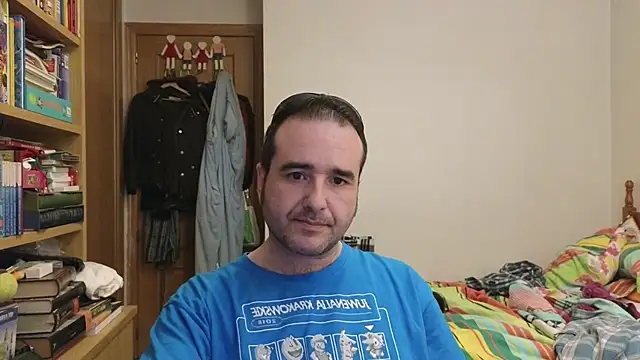 Snapshot of curiosillo83 chatting on April 2026 09:13:01 AM curiosillo83 online show from April 2026 09:13:01 AM
