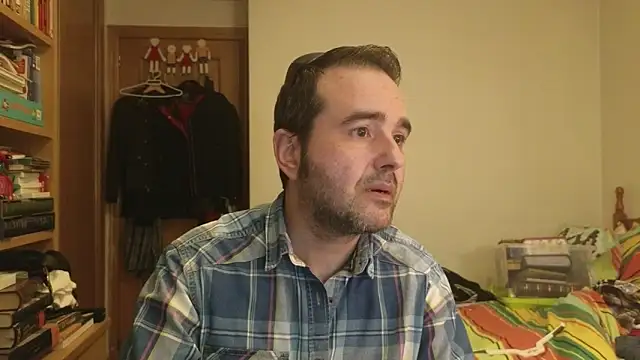 Snapshot of curiosillo83 chatting on May 2026 02:12:01 PM curiosillo83 online show from May 2026 02:12:01 PM
