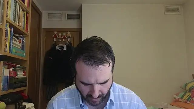 Snapshot of curiosillo83 chatting on June 2026 10:57:02 AM curiosillo83 online show from June 2026 10:57:02 AM