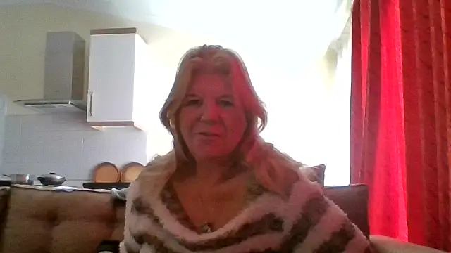 TrustfulVampire1 online show from February 2026 06:01:02 AM