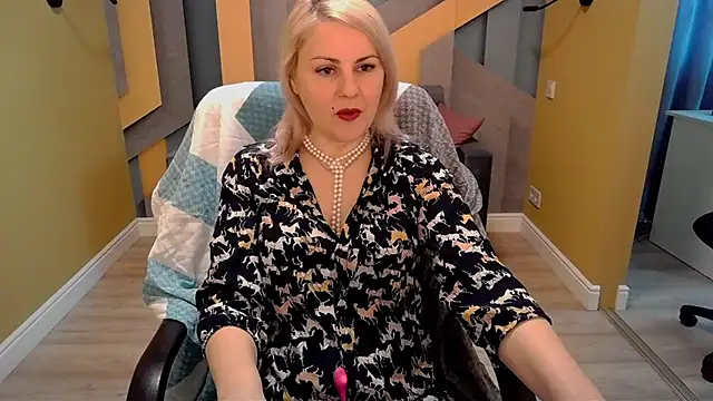 Snapshot of Candy_Long chatting on March 2025 06:26:02 AM Candy Long online show from March 2025 06:26:02 AM