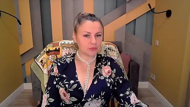 Snapshot of Candy_Long chatting on October 2025 05:30:01 AM Candy Long online show from October 2025 05:30:01 AM