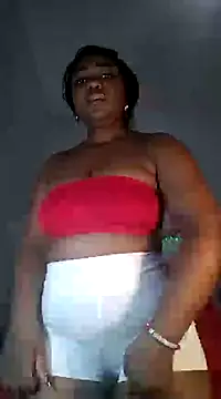 Snapshot of Sexypresh302 chatting on January 2025 04:04:01 AM Sexypresh302 online show from January 2025 04:04:01 AM