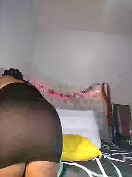 Snapshot of Sexypresh302 chatting on January 2025 04:32:01 AM Sexypresh302 online show from January 2025 04:32:01 AM