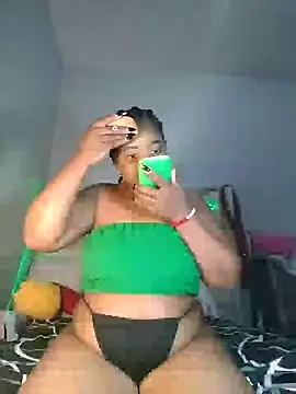 Snapshot of Sexypresh302 chatting on January 2025 11:13:02 AM Sexypresh302 online show from January 2025 11:13:02 AM