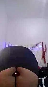 Snapshot of Sexypresh302 chatting on January 2025 04:23:02 AM Sexypresh302 online show from January 2025 04:23:02 AM