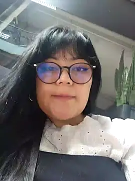 Sakura 0505 online show from November 2025 08:38:02 PM