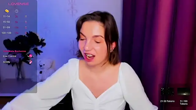 KindHazelHere  online show from December 2025 03:44:02 AM