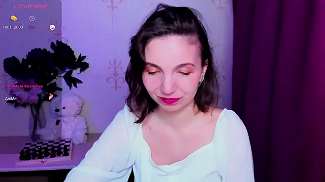 KindHazelHere  online show from March 2026 09:08:01 PM