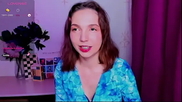 Snapshot of KindHazelHere_ chatting on July 2026 04:31:01 AM KindHazelHere online show from July 2026 04:31:01 AM