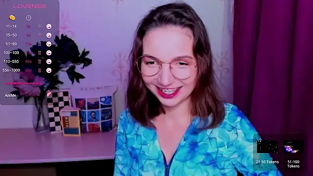Snapshot of KindHazelHere_ chatting on July 2026 04:14:02 AM KindHazelHere online show from July 2026 04:14:02 AM