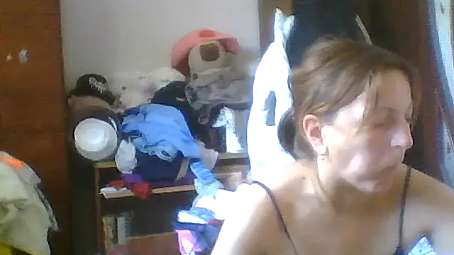 Snapshot of ShawnaAdams chatting on July 2026 12:51:01 PM ShawnaAdams online show from July 2026 12:51:01 PM
