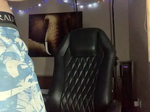 Bwcjoshbanks online show from June 2026 01:57:02 PM
