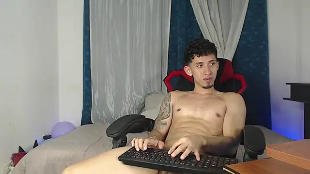 stevenSEX123 online show from October 2025 06:01:02 AM