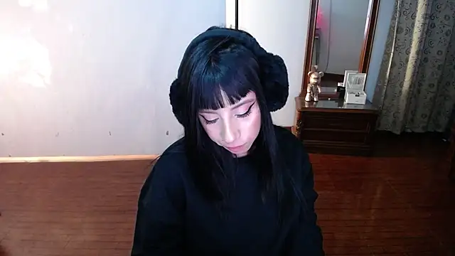 Snapshot of _holy_1 chatting on February 2025 03:09:02 AM  holy 1 online show from February 2025 03:09:02 AM