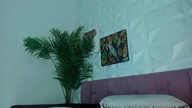 Hellen Sky online show from February 2026 07:08:01 PM