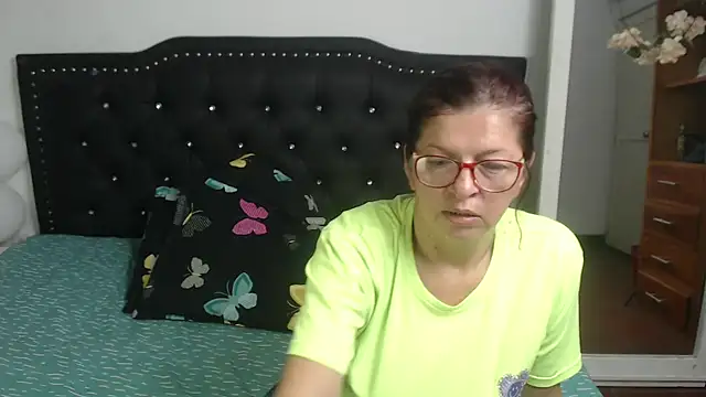 jellyfishhot online show from February 2025 11:41:02 PM