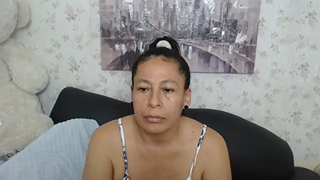 Snapshot of mature_martina chatting on May 2026 10:11:01 AM mature martina online show from May 2026 10:11:01 AM