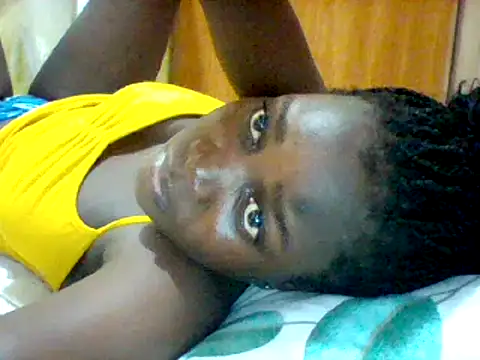 Snapshot of Alessandrajenna chatting on February 2025 04:59:02 PM Alessandrajenna online show from February 2025 04:59:02 PM