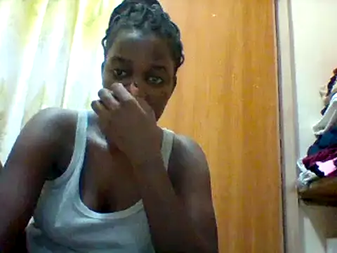 Snapshot of Alessandrajenna chatting on March 2025 12:04:02 AM Alessandrajenna online show from March 2025 12:04:02 AM