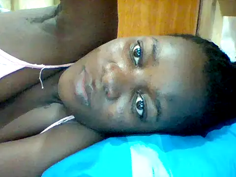 Snapshot of Alessandrajenna chatting on September 2025 07:30:02 AM Alessandrajenna online show from September 2025 07:30:02 AM