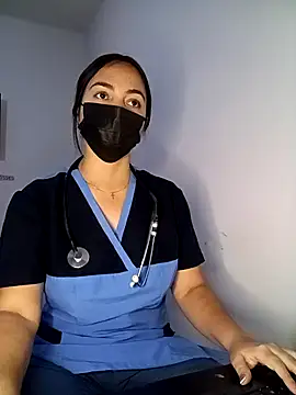 MEGAN X0XX online show from April 2026 05:18:01 PM