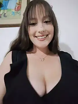 Snapshot of Belly_Rosse chatting on July 2026 02:52:02 PM Belly Rosse online show from July 2026 02:52:02 PM