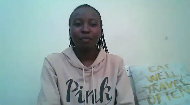 Snapshot of trishashaz chatting on January 2025 12:24:01 PM trishashaz online show from January 2025 12:24:01 PM